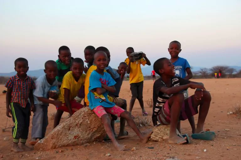 Tansania Selbstfahrer Reise Kinder