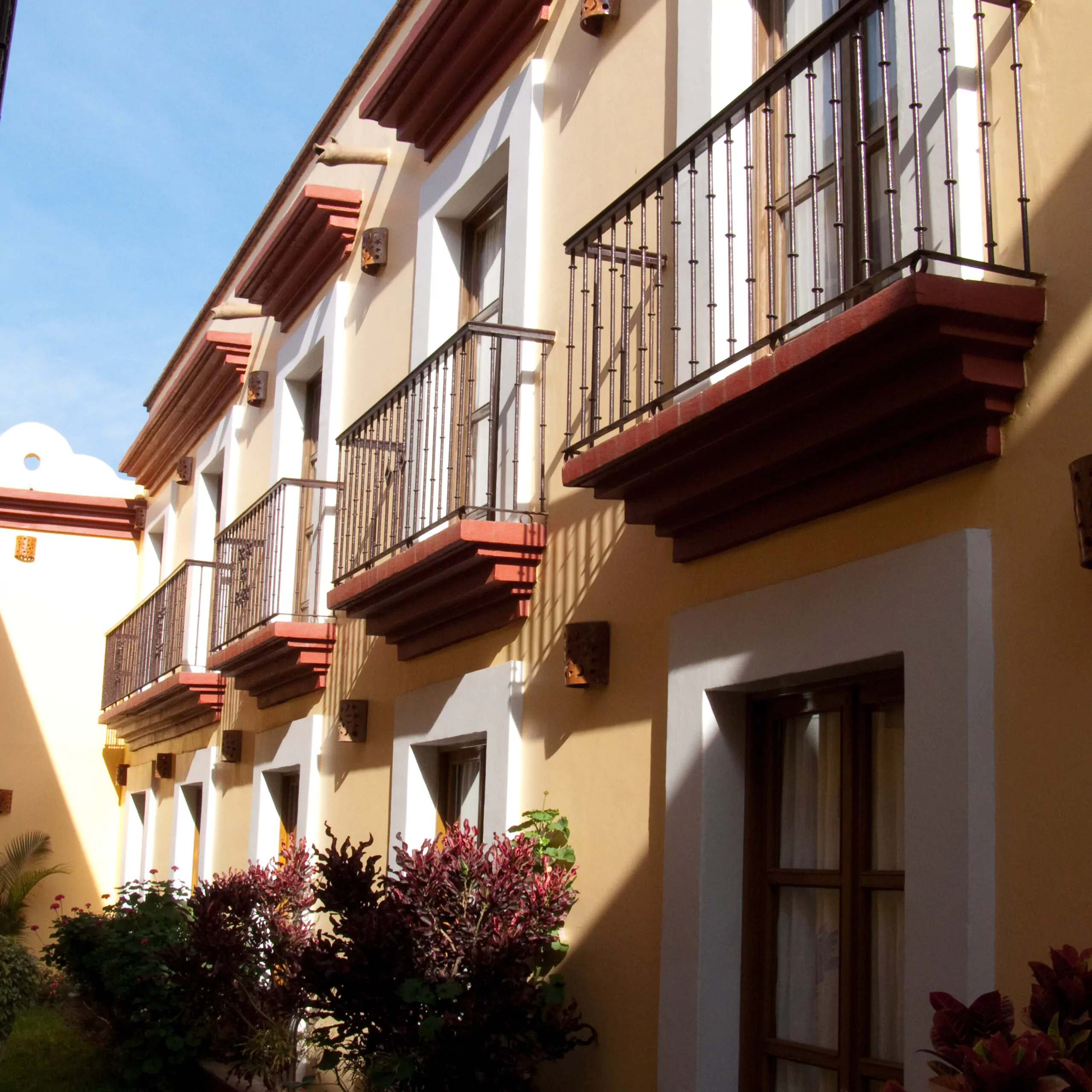 mexiko_reisen_oaxaca_Hotel_Casa_Conzatti_balkon_NativeT