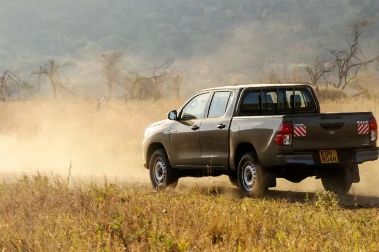 Kenia_Safari_Toyota_Hilux_Pickup_Gelandewagen