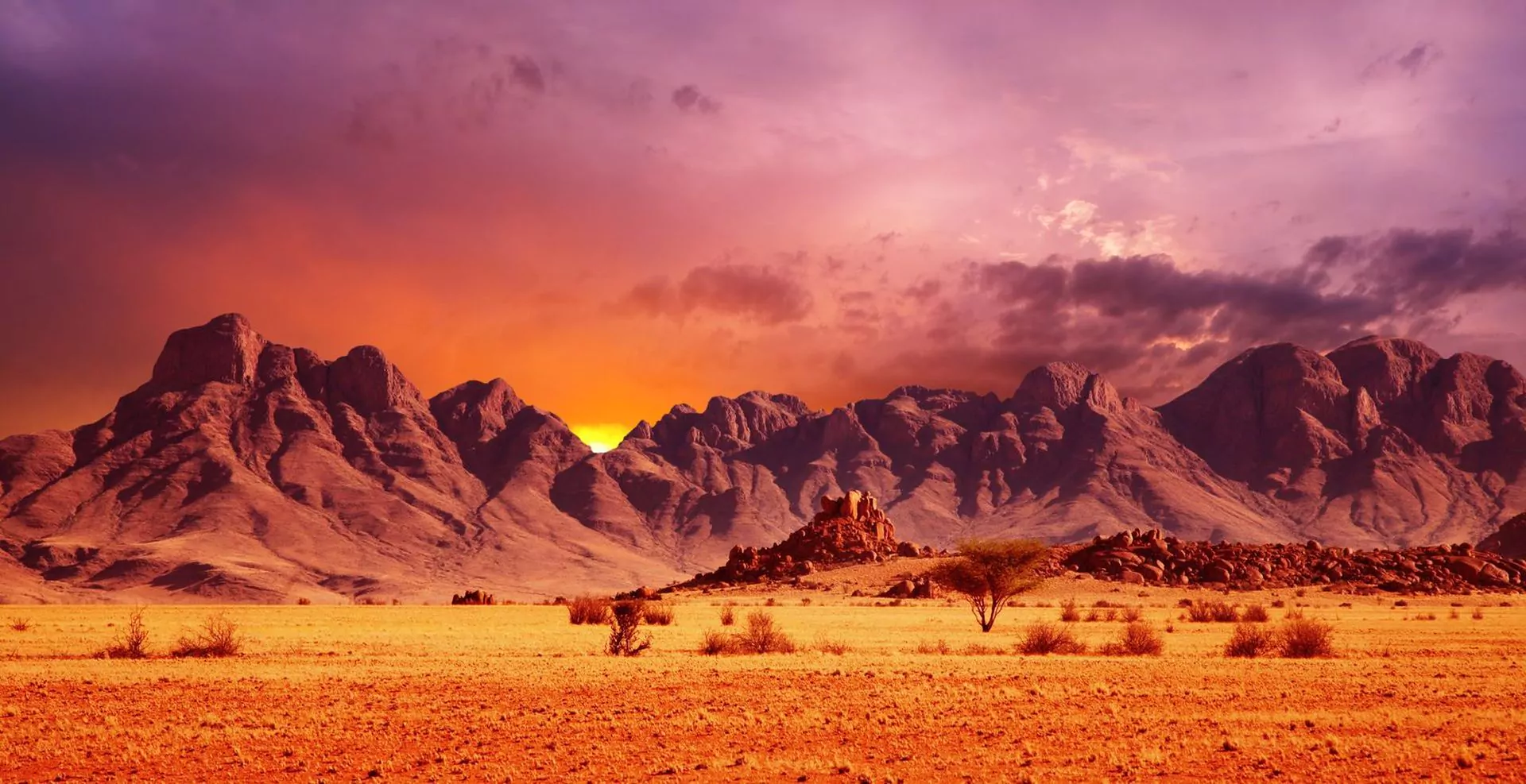 Namibia Safari Sonnenuntergang am Brandberg