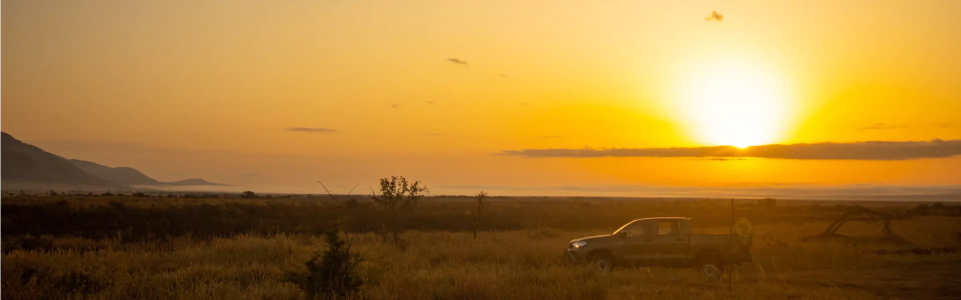 Kenia Safari Selbstfahrer Toyota Hilux Sonnenaufgang