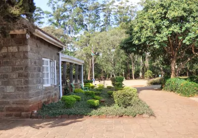 Kenia Safari Nairobi Karen Blixen Haus Eingang