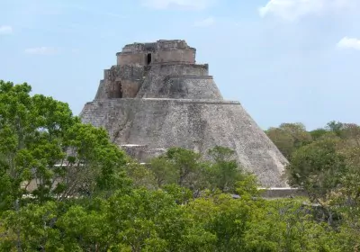 Mexiko Hochzeitsreise Yucatan Uxmal Maya Pyramide