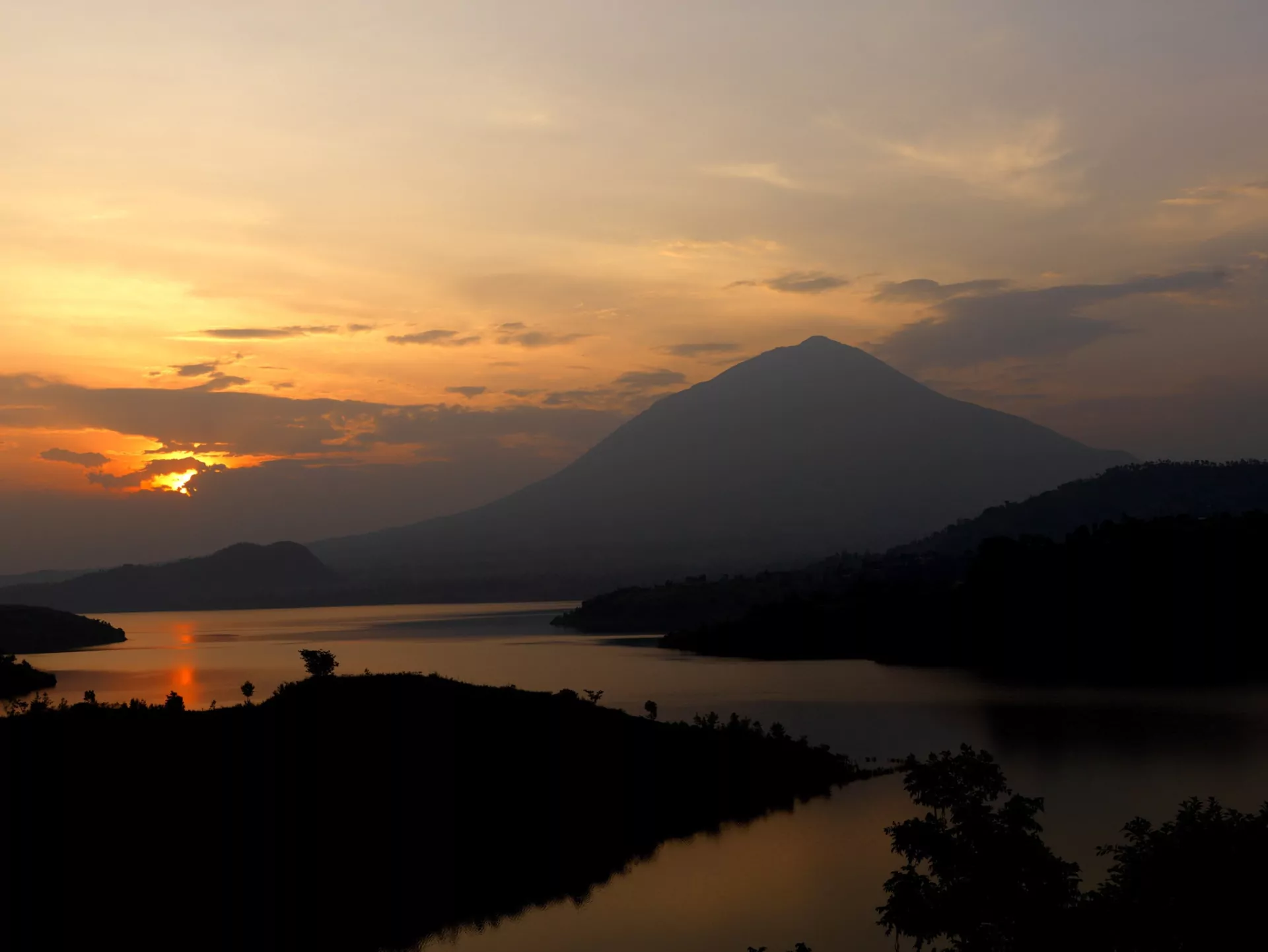 Ruanda_Reise_Volcanoes_Sonnenuntergang
