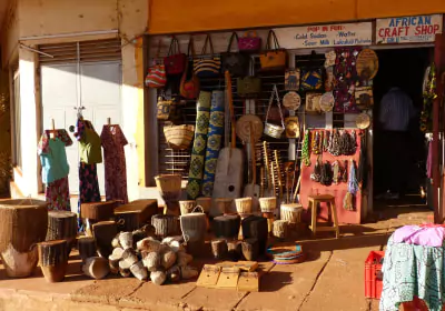Uganda Kulturreise Makabila Gulu Shop