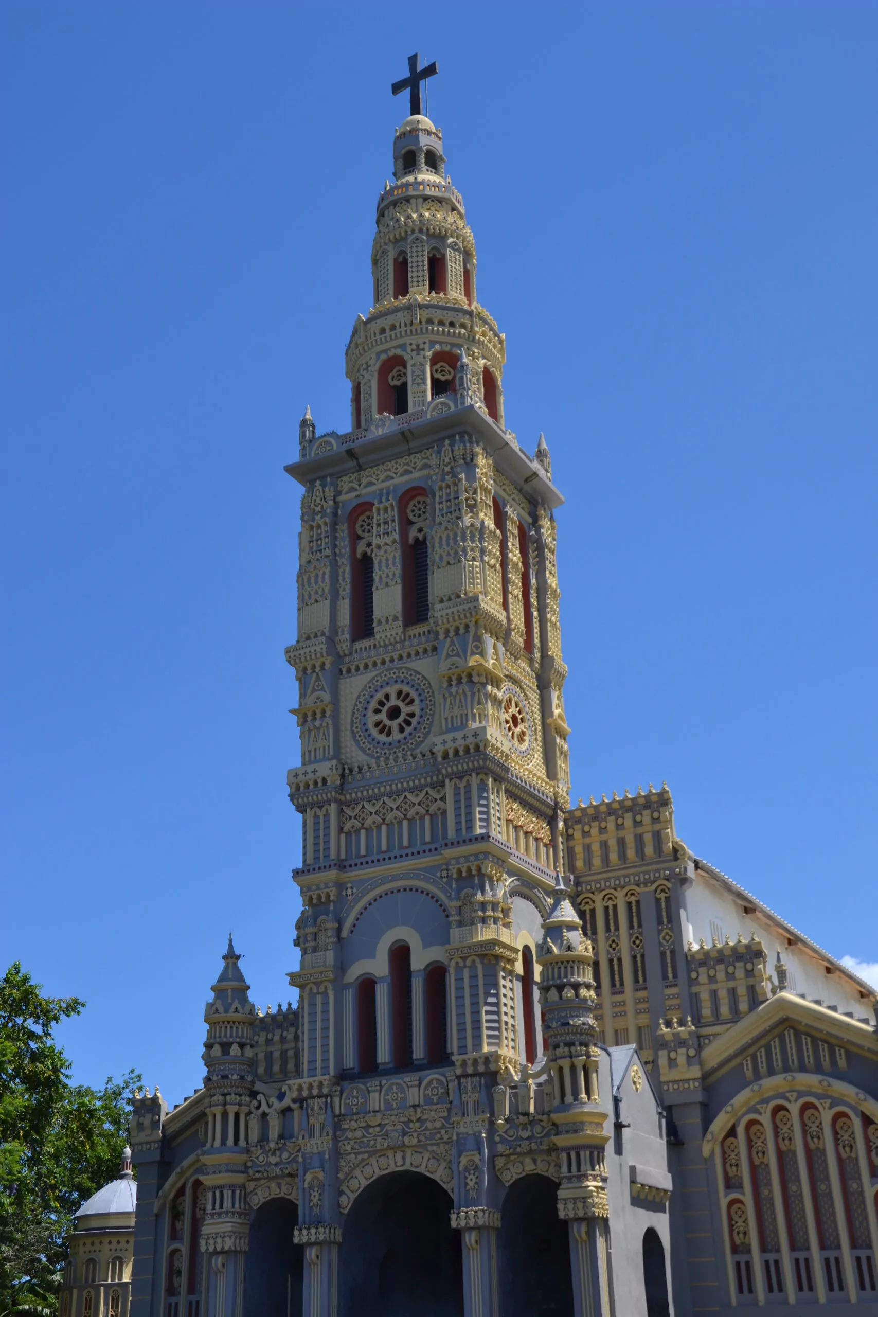 La Reunion Rundreise Kirche Sainte Anne